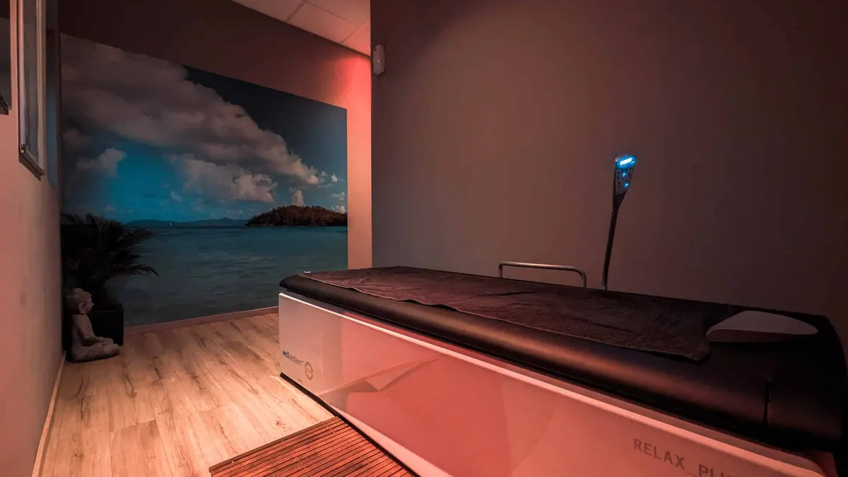 Wasserbettmassage im Wellnessbereich